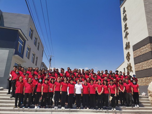 汲取榜樣力量、學習拼字精神——2020年黨員活動紀實